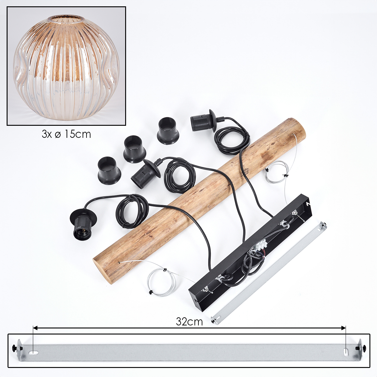 Deckenleuchten-Set. Enthält Holzbalken, schwarze Elektroteile, silberne Halterung und Glaskugel-Lampe. Weißer Hintergrund.