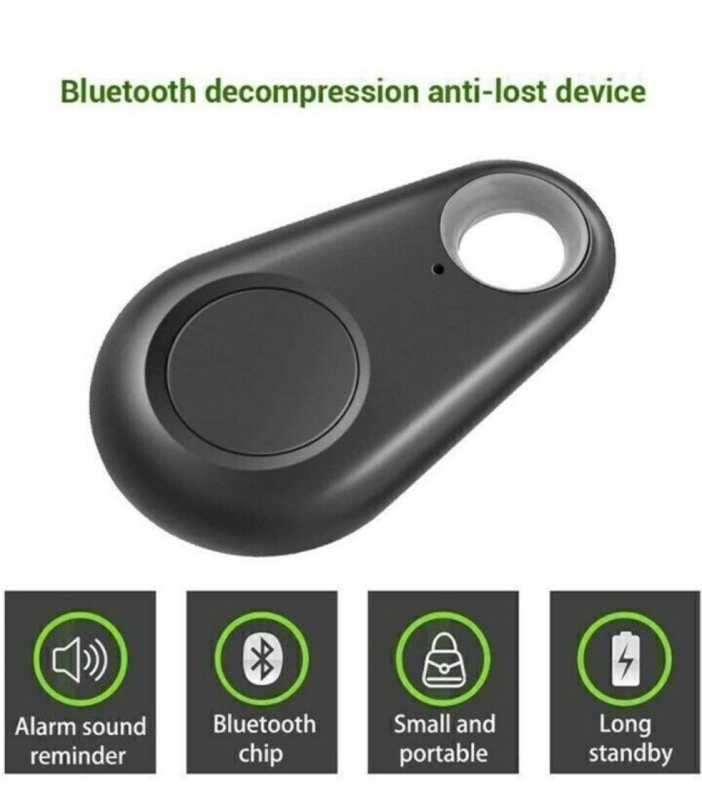 Schwarzes Bluetooth Anti-Verlust-Gerät. Es hat eine zentrale Taste und einen Ring. Darunter befinden sich Symbole: Alarm, Bluetooth, klein und tragbar und lange Standby-Zeit.