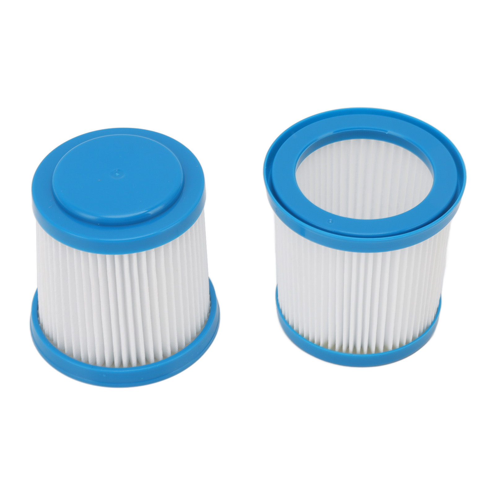 Zwei zylindrische Staubsaugerfilter. Jeder hat einen blauen Rand und Deckel mit weißem, plissiertem Filterpapier.
