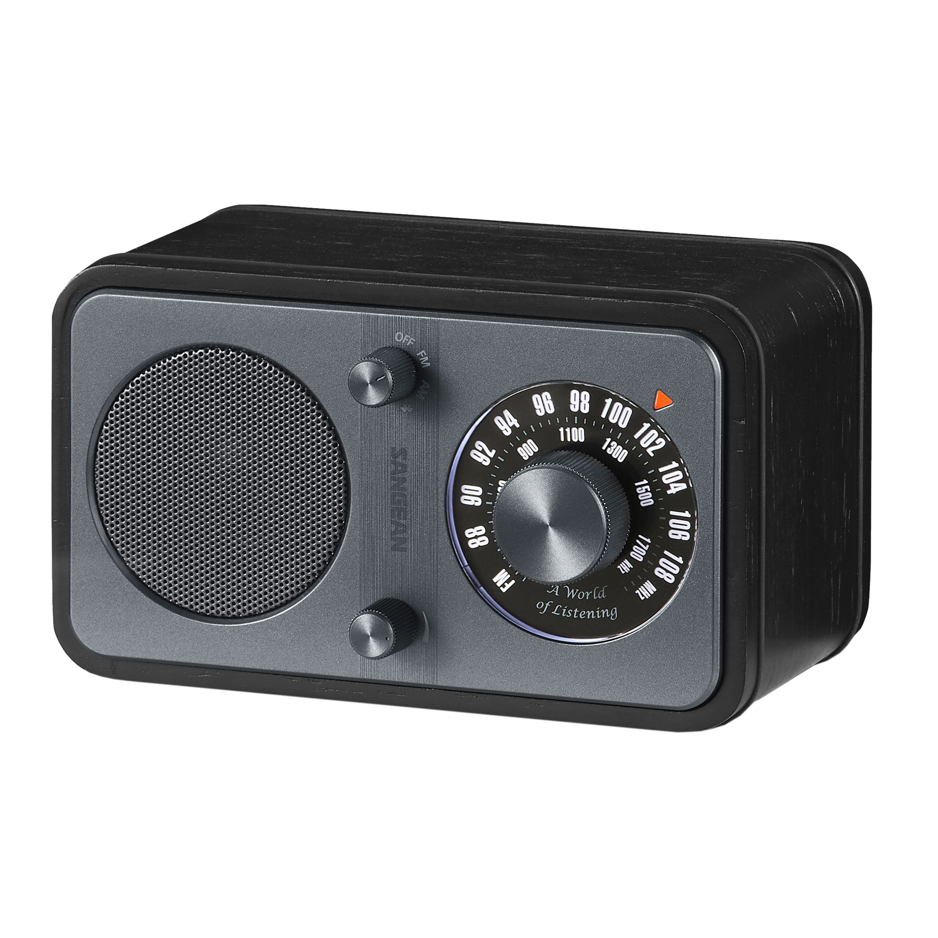 Ein Retro-Radio mit Lautsprecher, Drehknebel und Knöpfen. Es hat einen schwarzen Holzrahmen und eine graue Frontplatte.