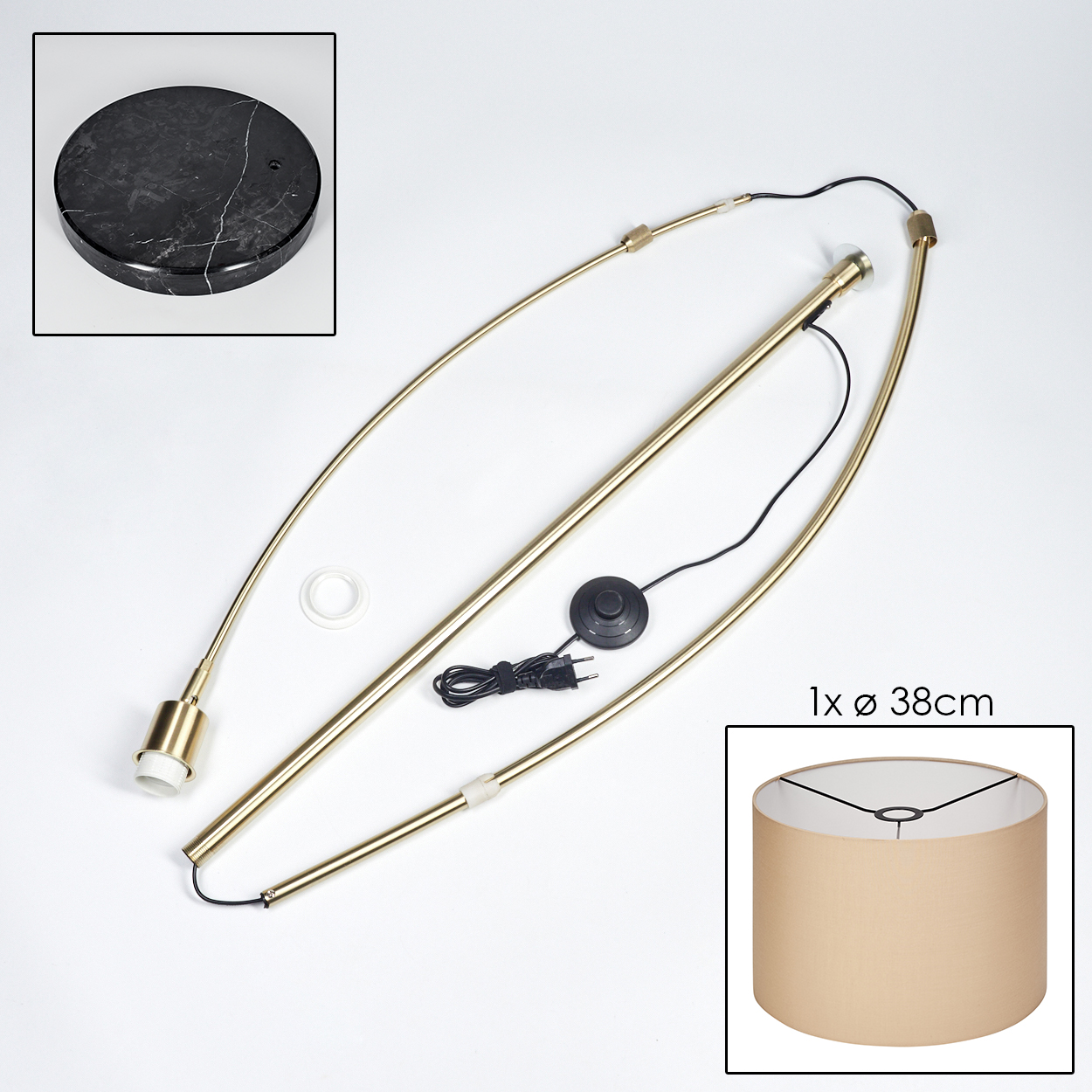 Zerlegte goldene Stehlampe mit beigem Lampenschirm, Marmorsockel und schwarzem Kabel. Teile umfassen Schirm, Sockel und Gestell.