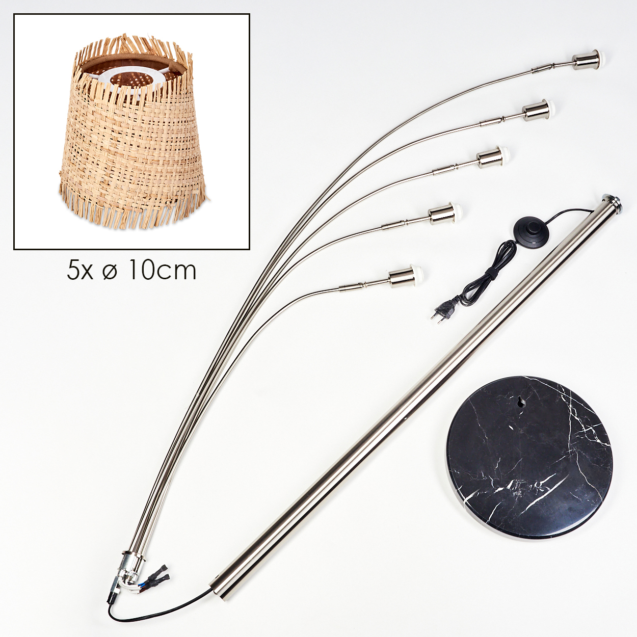 Eine zerlegte Stehlampe mit mehreren gebogenen Armen, einem Lampenschirm, einem Sockel und einem runden schwarzen Marmorsockel.