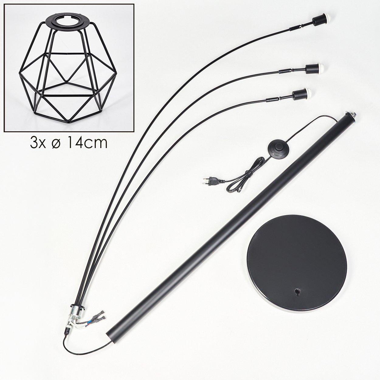 Zerlegte schwarze Stehlampe. Enthält Sockel, Stange, drei gebogene Arme mit Lichtern, Schirm, Netzkabel und Schalter.
