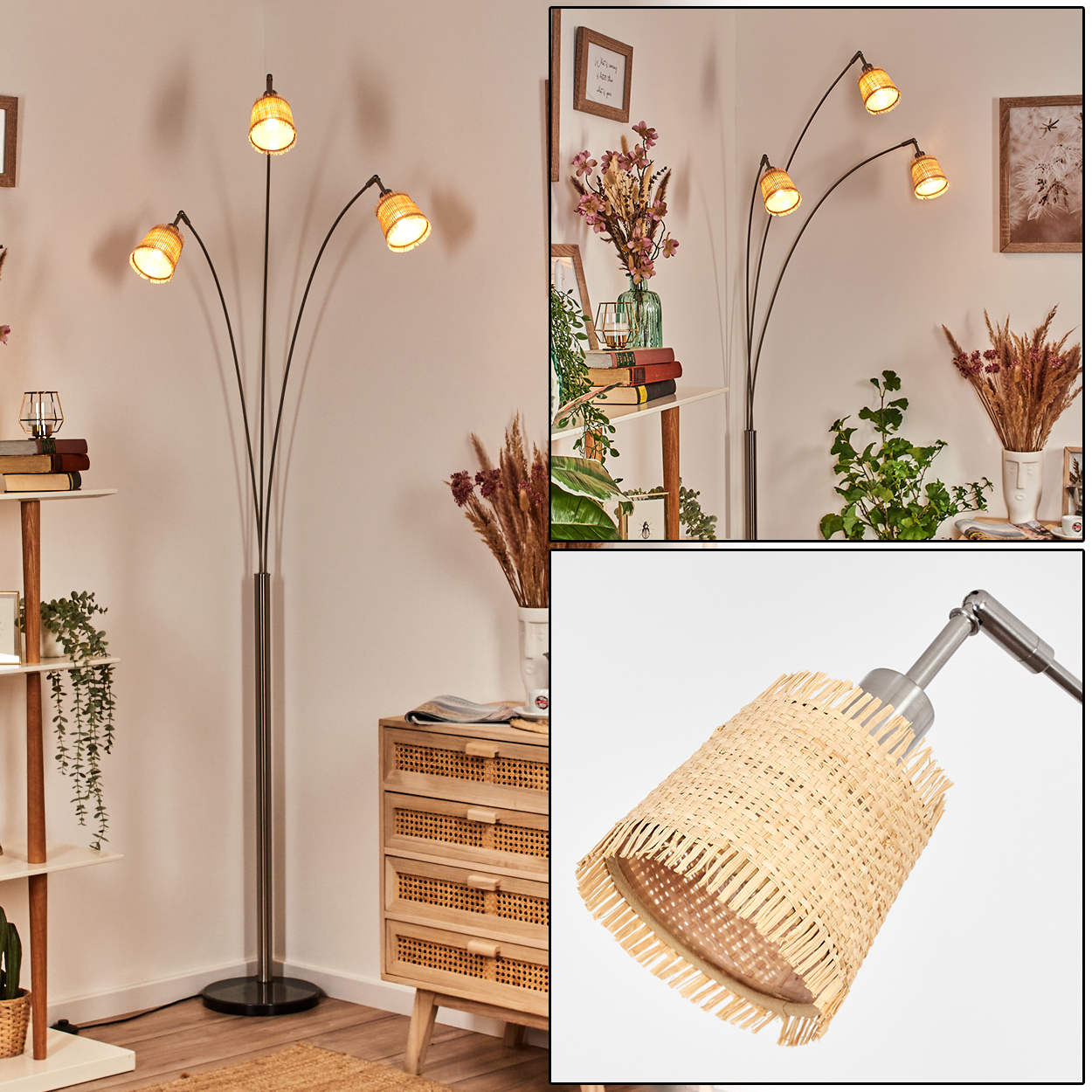 Eine Stehlampe mit fünf Lichtern. Die Lampen haben gewebte Schirme, und die Basis ist metallisch. Das Zimmer hat Holzmöbel und Pflanzen.
