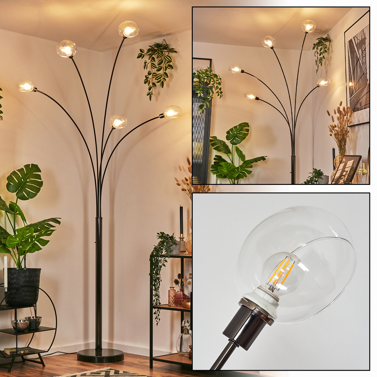 Eine moderne Stehlampe mit sechs kugelförmigen Lichtern. Pflanzen und Dekorationen umgeben sie in einem Raum mit hellen Wänden.