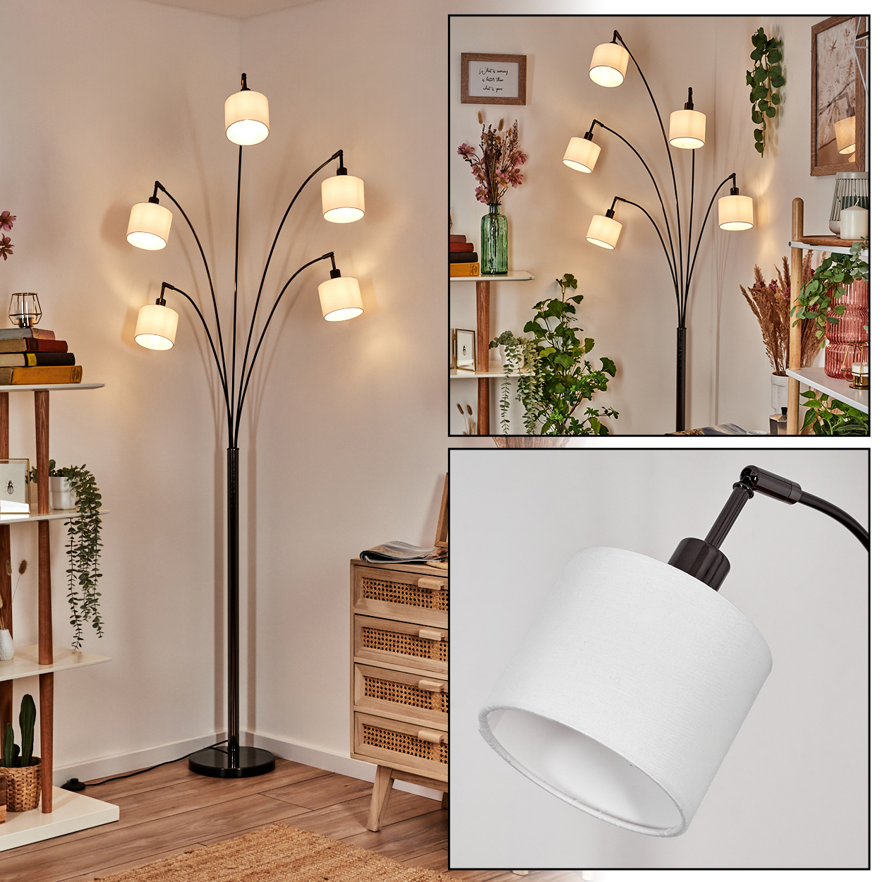 Eine Stehlampe mit sieben weißen Lampenschirmen. Die Lampe steht in einem Raum mit Regalen, einem Schrank und Pflanzen.