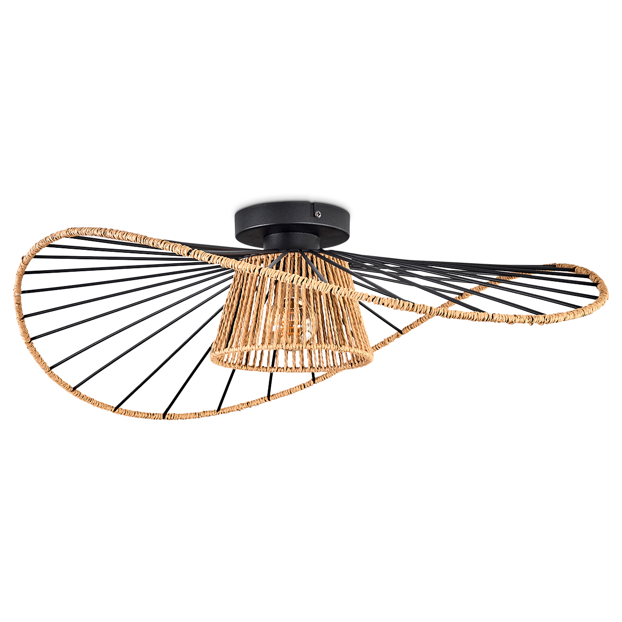 Eine dekorative Deckenlampe. Sie hat einen schwarzen Sockel, einen gewebten Lampenschirm und eine Drahtstruktur. Der Hintergrund ist weiß.