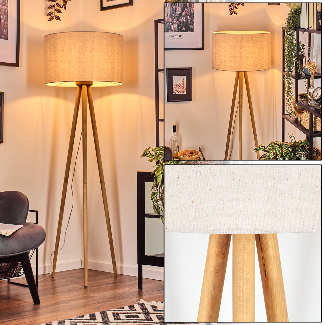 Ein beiger Lampenschirm sitzt auf einem hölzernen Stativ. Der Hintergrund zeigt ein Zimmer mit Regalen, Kunstwerken und einem gemusterten Teppich.