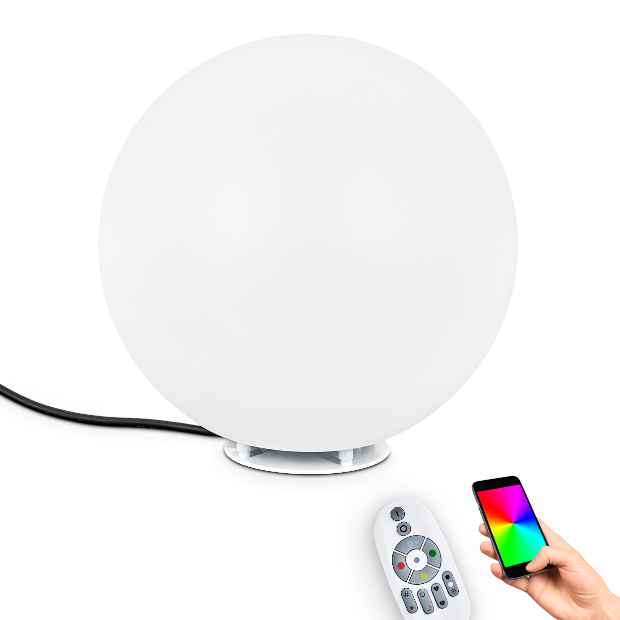 Eine weiße Kugellampe mit Fernbedienung und Smartphone mit Farbkreis. Lampe mit schwarzem Kabel, auf weißem Hintergrund.