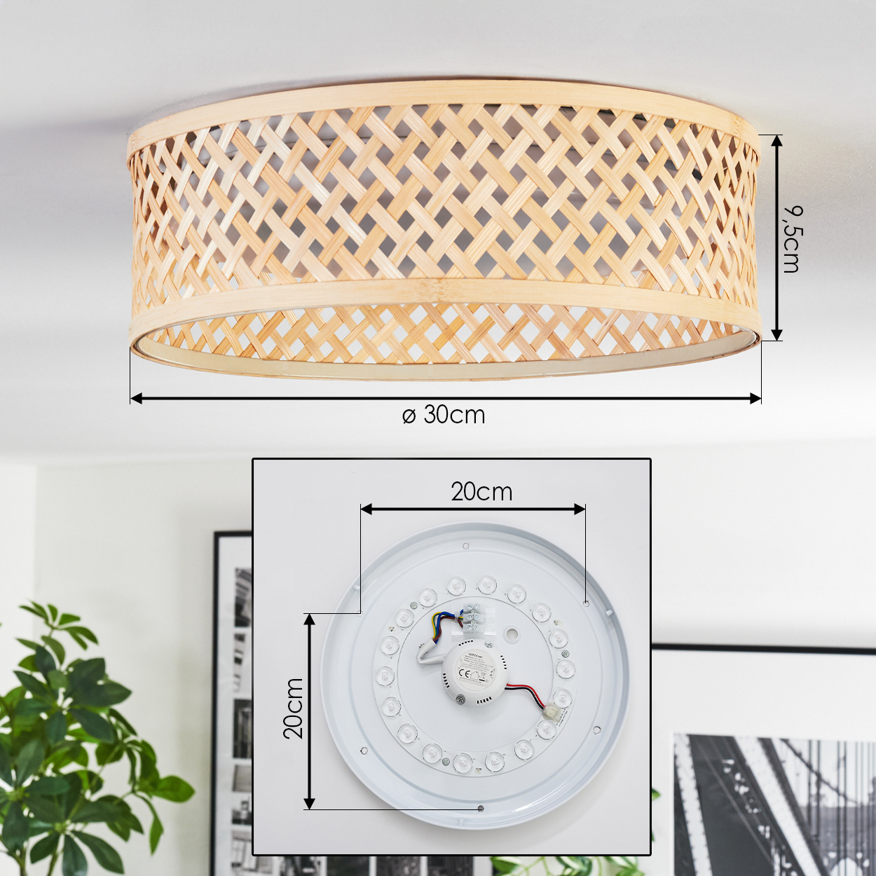 Eine Deckenlampe aus geflochtenem Bambus mit detaillierter Ansicht des Inneren der Lampe, mit Maßen. Der Hintergrund zeigt eine Pflanze und gerahmte Kunst.
