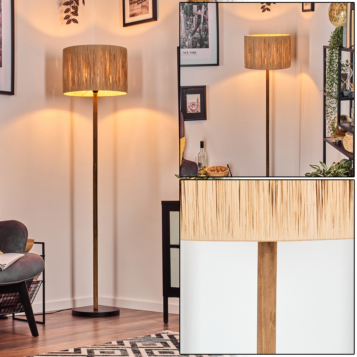 Eine hohe Stehlampe mit beigem Schirm steht in einem Raum. Die Lampe hat eine Holzstange und ist von Dekor und Möbeln umgeben.