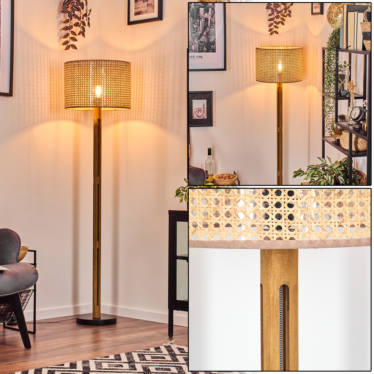 Eine Stehlampe mit Rattan-Lampenschirm. Sie steht auf einem dunklen Sockel mit Holzrahmen. Hintergrund enthält Bilder, ein Regal mit Pflanzen.