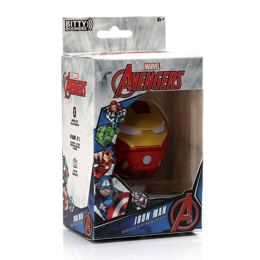 Bir kutuda Iron Man kablosuz Bluetooth hoparlör. Kutuda Avengers markası ve Iron Man ve diğer kahramanların görüntüleri var.