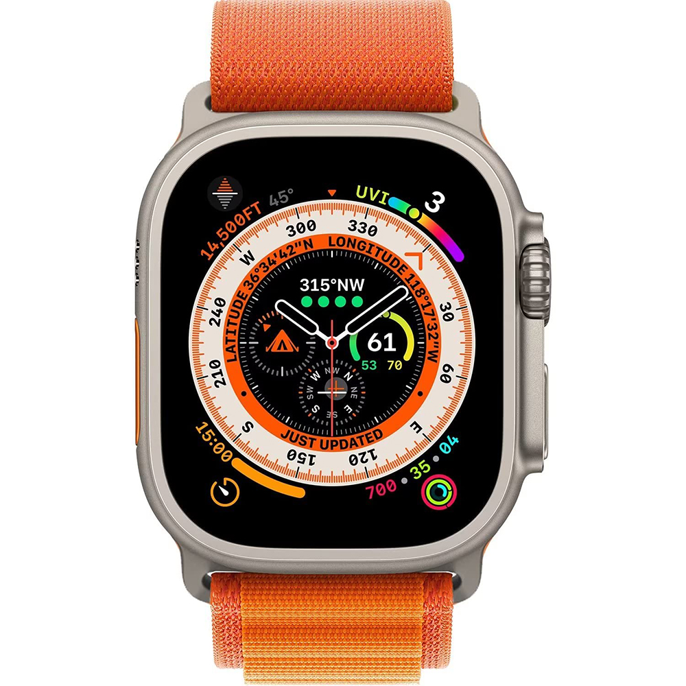 Nahaufnahme einer Smartwatch mit orangefarbenem Armband. Das Zifferblatt zeigt verschiedene Metriken an, einschließlich Zeit, Höhe und Kompass.