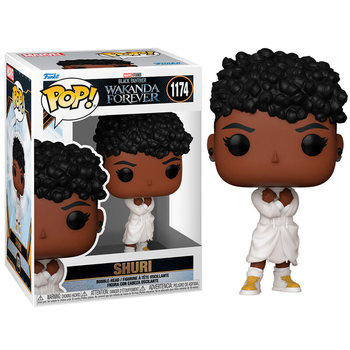 Una figura Funko Pop di Shuri da Black Panther: Wakanda Forever. Indossa un accappatoio bianco e stivali con lacci gialli. La scatola è visibile.