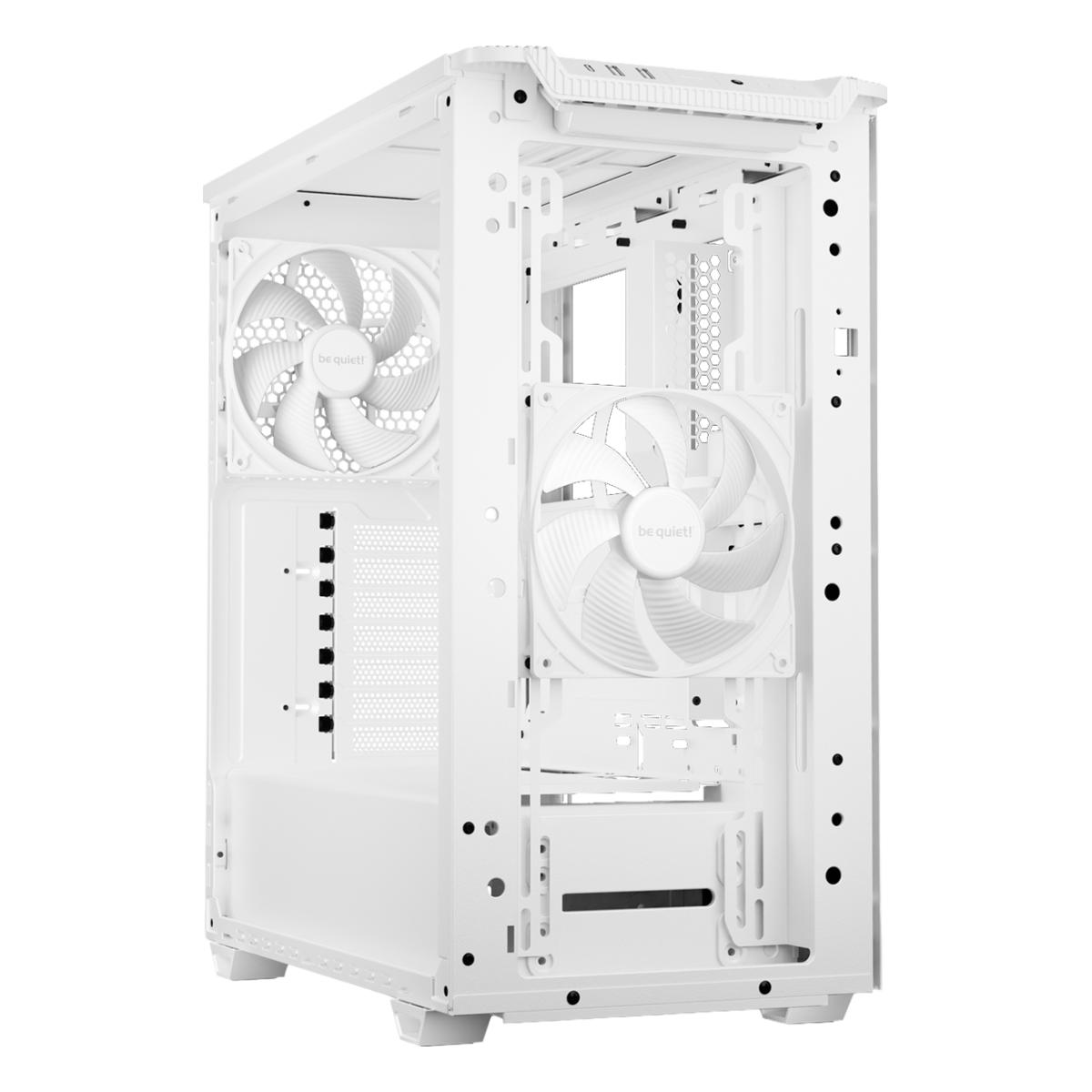 Ein weißes Computergehäuse, offen mit sichtbaren Lüftern. Das Gehäuse hat mehrere Öffnungen. Die Marke 'be quiet!' ist auf den Lüftern sichtbar.