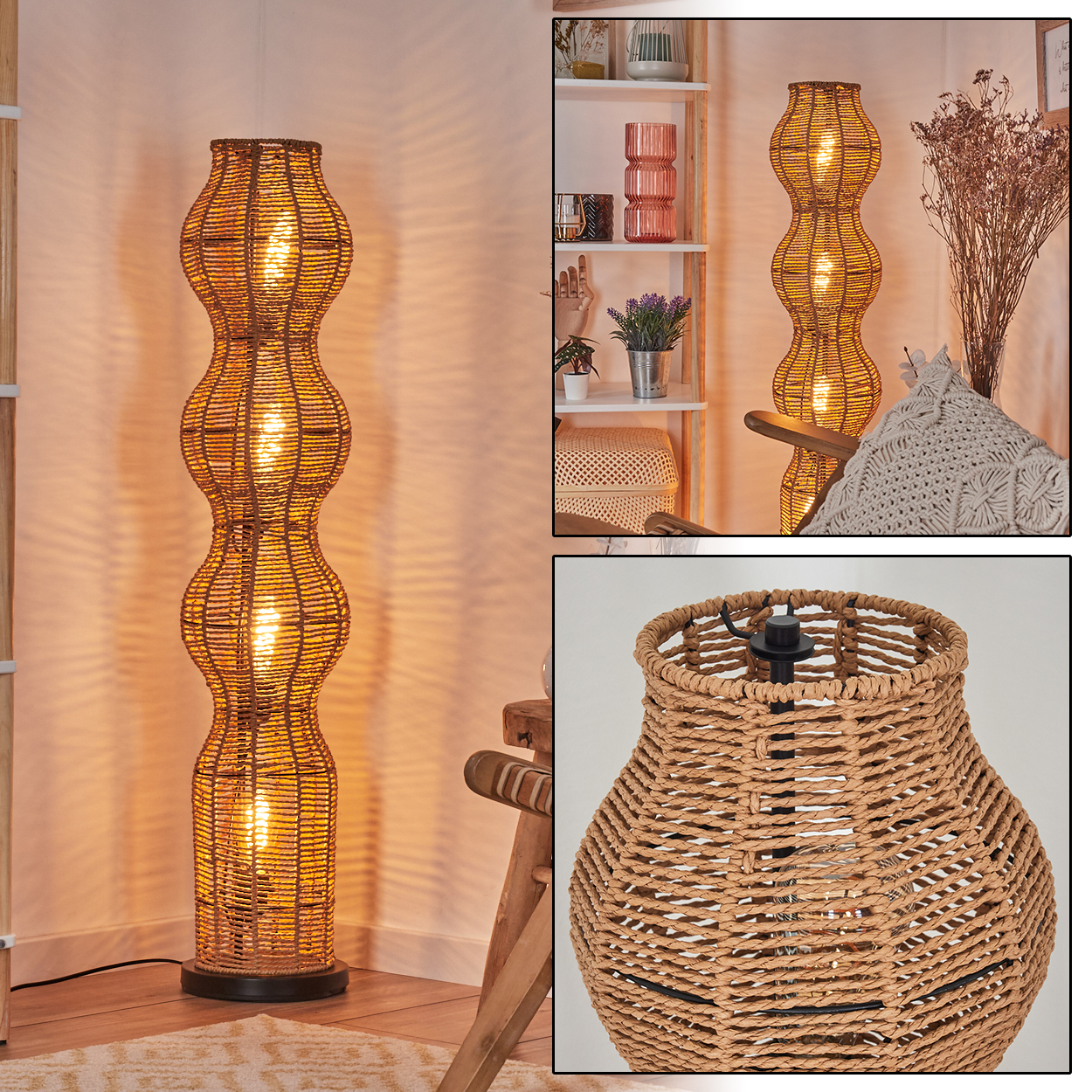 Eine gewebte, sanduhrförmige Stehlampe leuchtet. Der Raum umfasst einen Stuhl, ein Regal mit Dekoration und einen Webkorb.