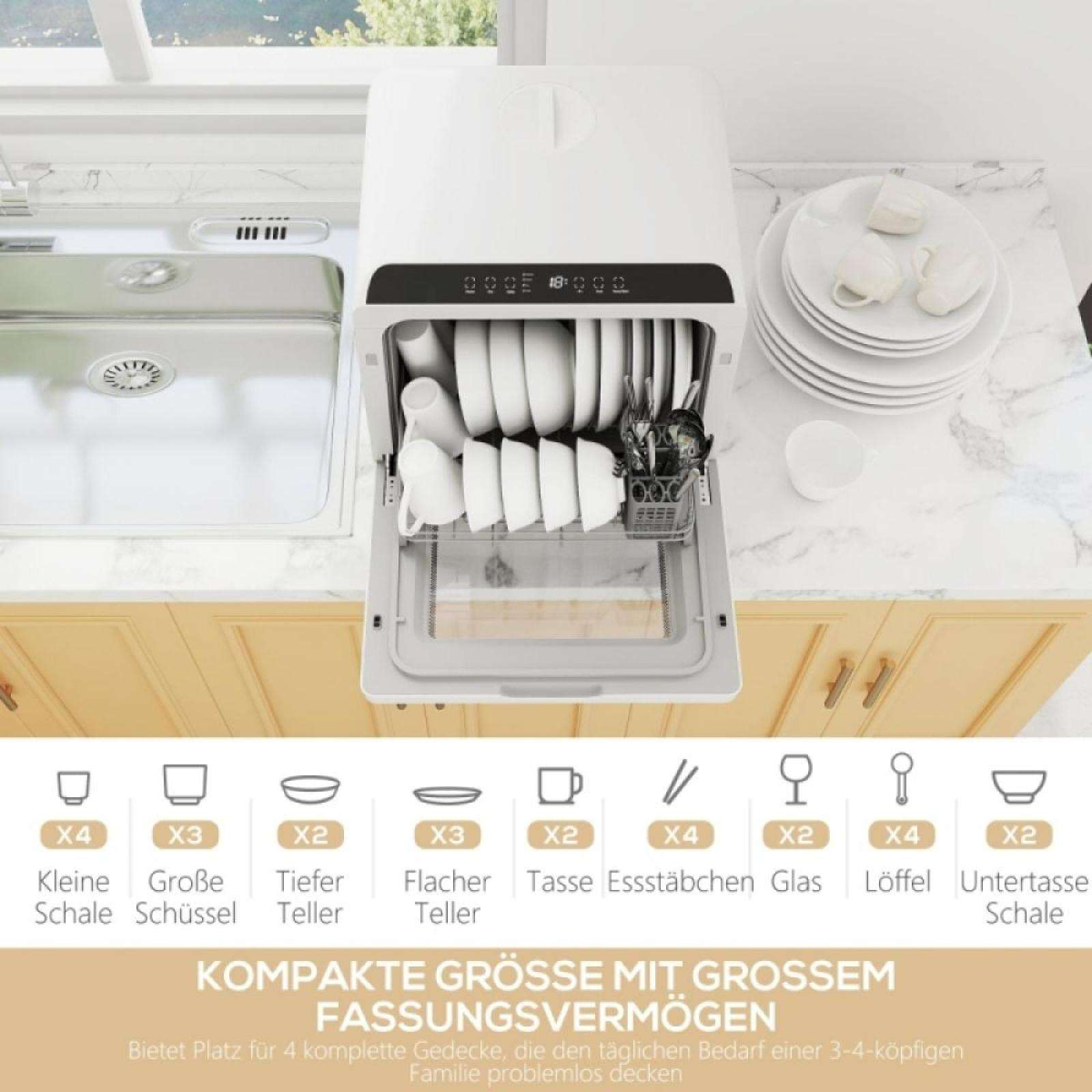 Eine weiße Spülmaschine mit Geschirr im Inneren ist auf einer Arbeitsplatte geöffnet. Geschirr, Tassen und Besteck werden gezeigt.