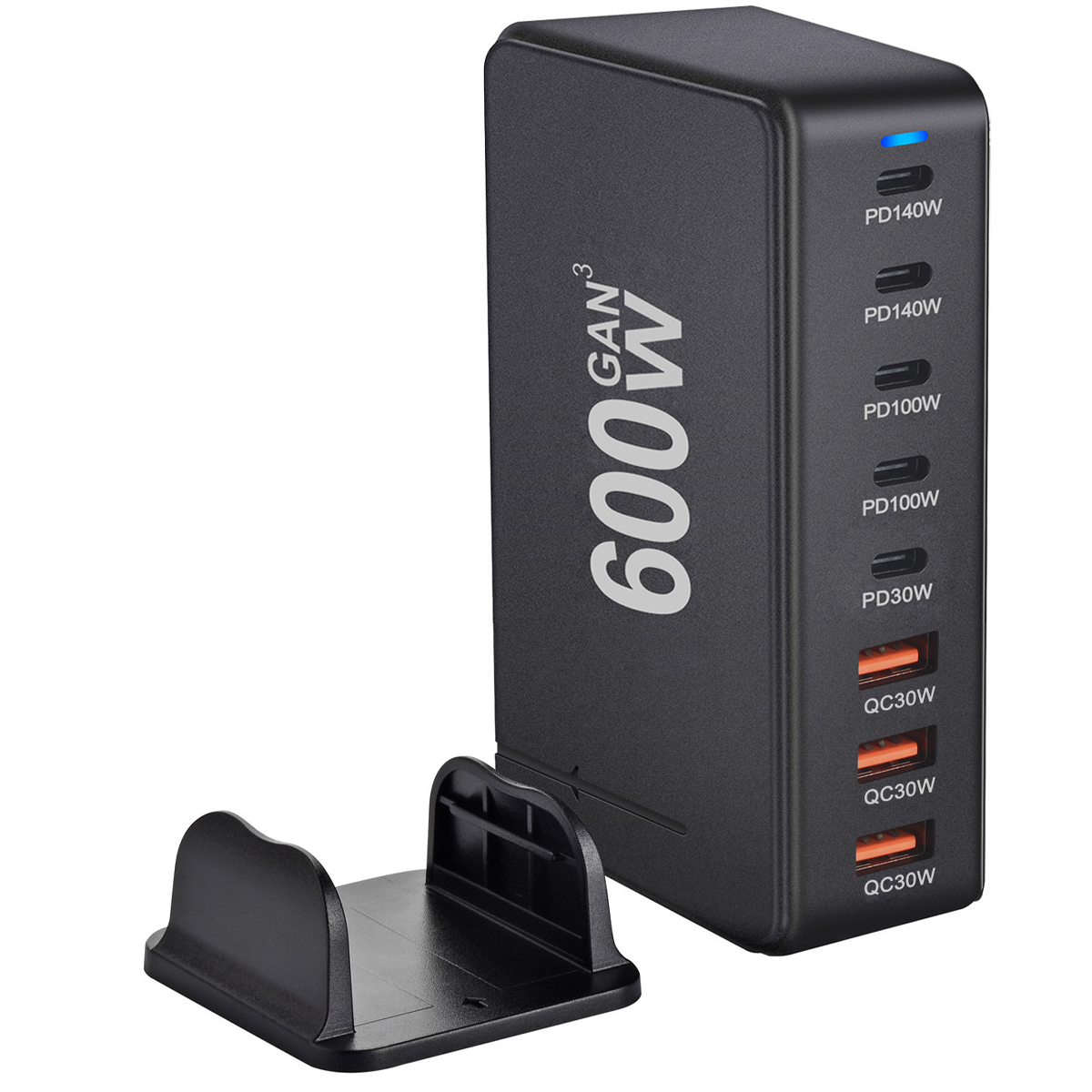 Schwarzer Netzadapter mit mehreren Anschlüssen, weißer Text '600W' und ein Ständer. Verschiedene Ladeanschlüsse sind beschriftet.