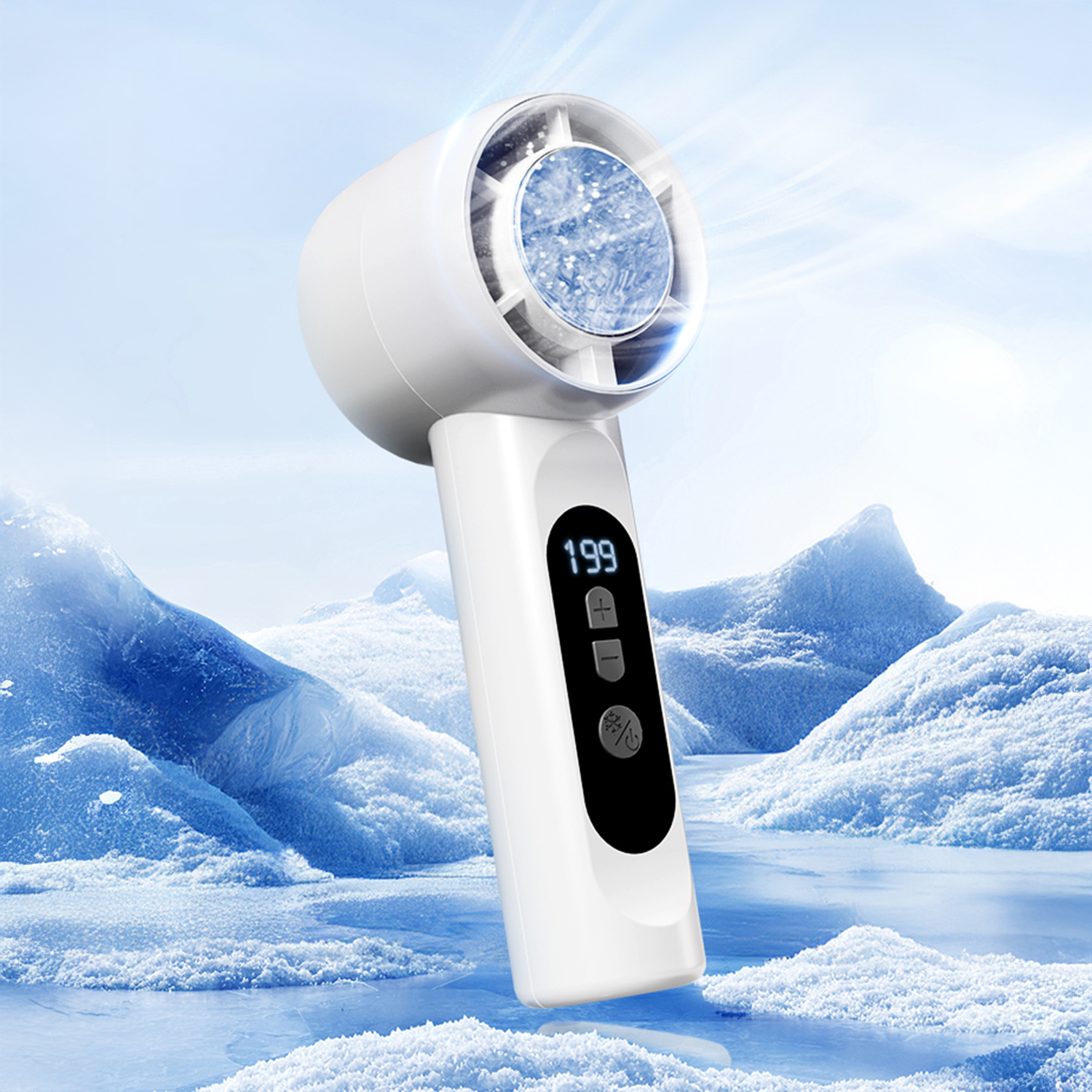 Un ventilatore portatile bianco con display digitale mostra 199. Il ventilatore è ambientato in un paesaggio innevato con cielo blu.