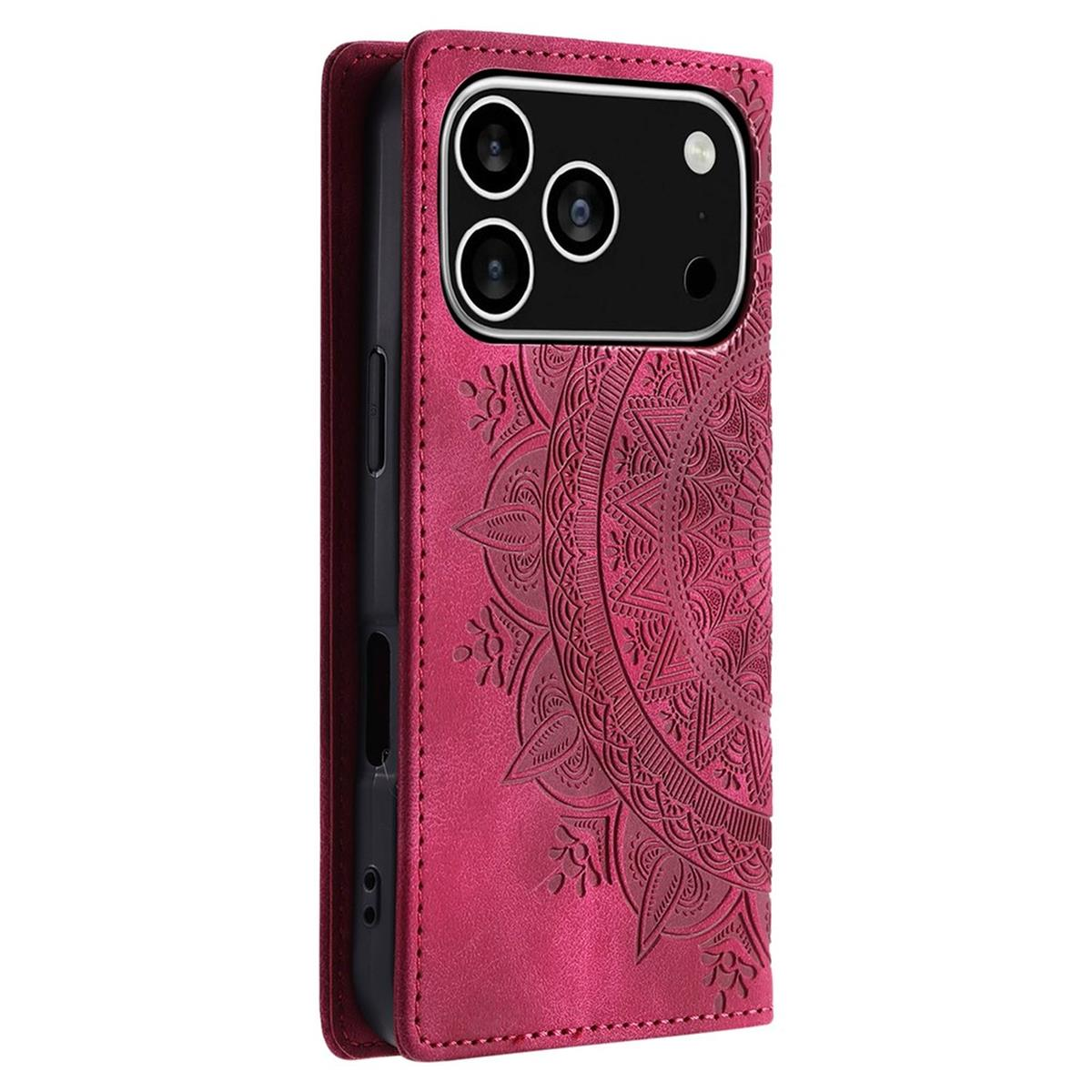Eine rote Handyhülle mit Mandala-Design. Die Hülle ist geöffnet und zeigt die Kameralinsen des Telefons.
