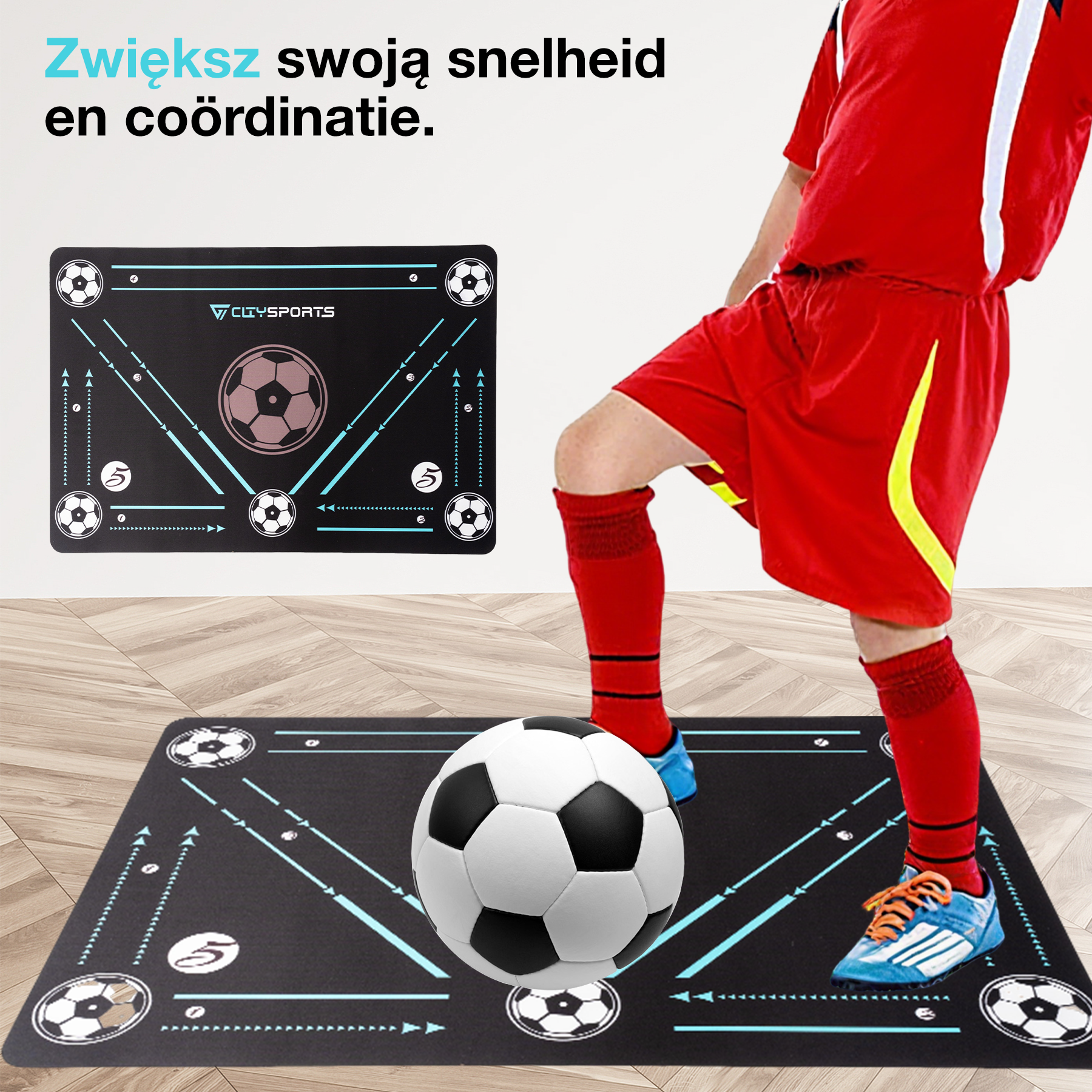 Piłkarz kopie piłkę nożną na czarnej macie treningowej. Mata ma wzory piłek nożnych i strzałki.