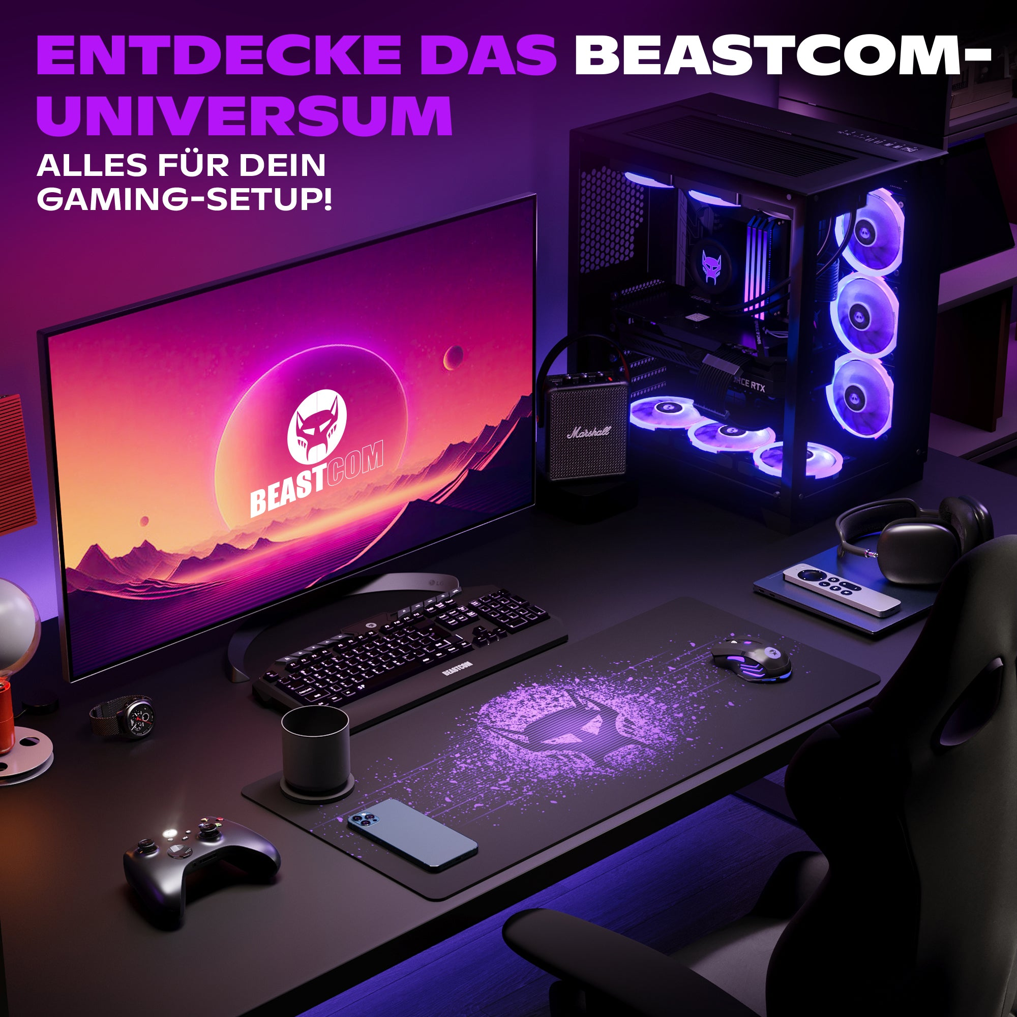Gaming-Setup mit PC, Monitor und Zubehör. Lila und Schwarz. Enthält Controller und Kopfhörer.