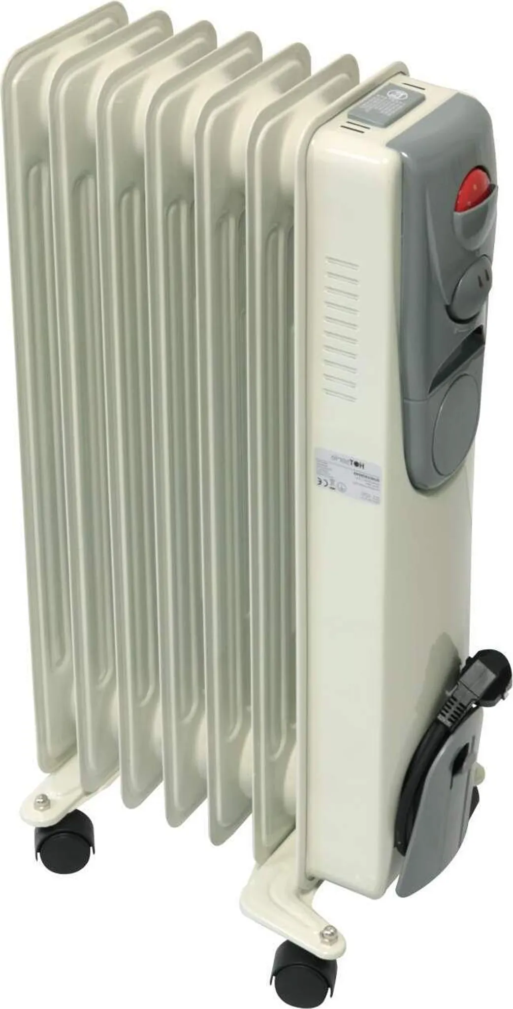 Ein cremefarbener Ölradiator mit Rippen, grauem Bedienfeld und schwarzen Rollen.