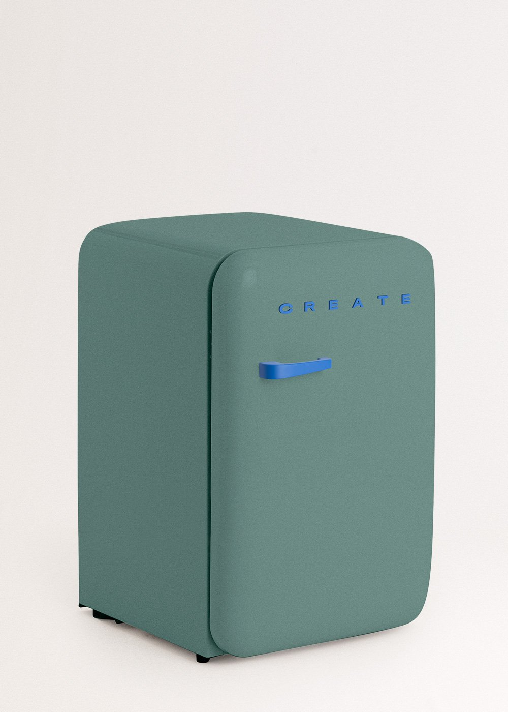 Un mini-refrigerador de color verde azulado con la palabra CREATE en letras azules en el frente. Se ve un asa azul y patas negras.