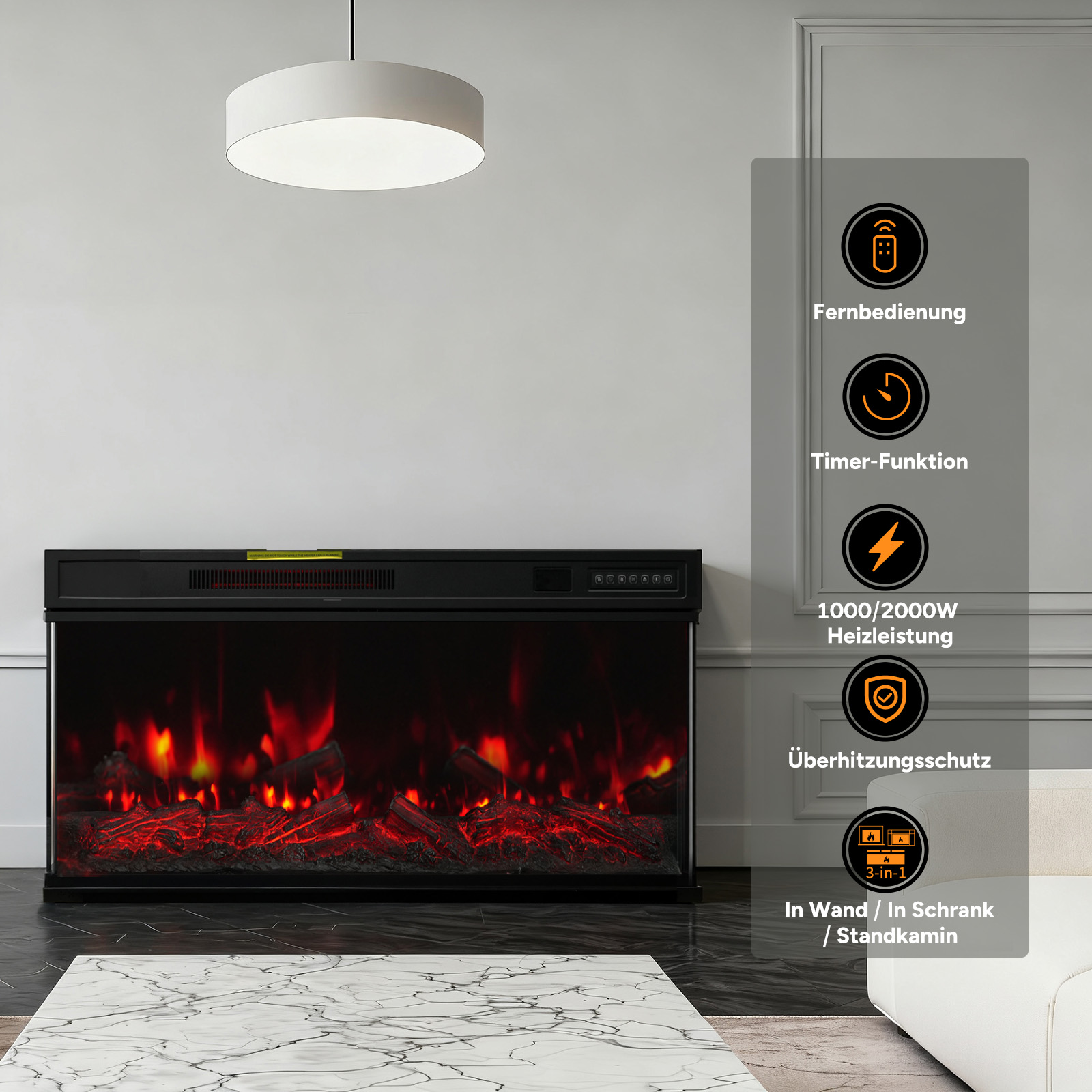 Elektrischer Kamin mit glühenden Glut, Fernbedienung, Timer und Überhitzungsschutz. Enthält ein weißes Sofa.