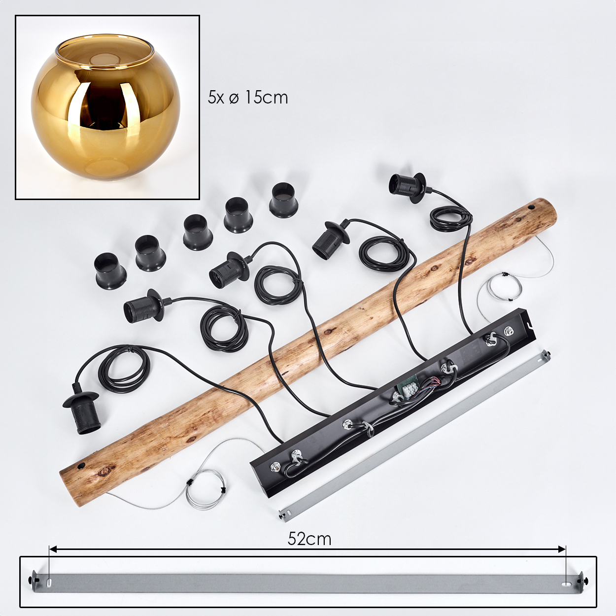 Zerlegte Pendelleuchte. Enthält goldene Glaskugel, Holzbalken, schwarze elektrische Komponenten und Metallstab auf weißer Oberfläche.