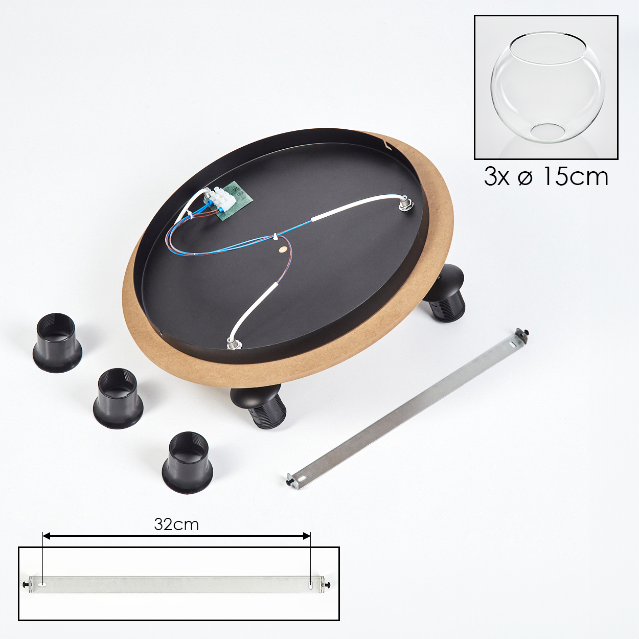 Zerlegte Lampe mit schwarzem Sockel, braunem Rand und klarem Glaskugel. Schwarze zylindrische Teile und ein Metallstab sind ebenfalls vorhanden.