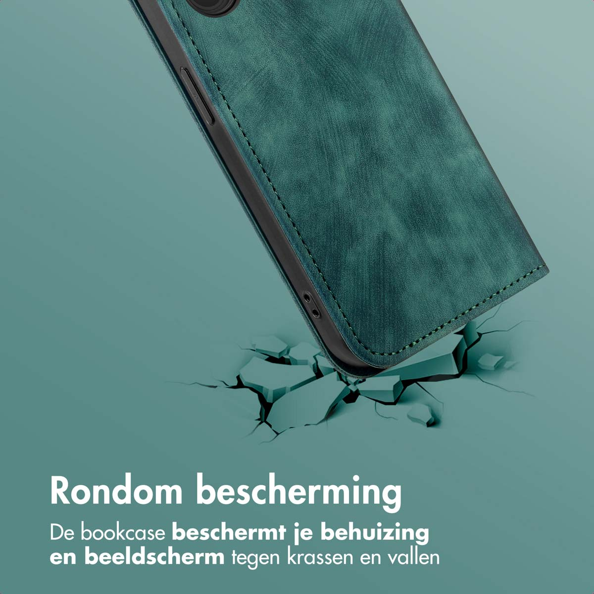 Viene mostrata una custodia per telefono verde acqua, che copre parzialmente un telefono. Lo sfondo mostra una superficie incrinata.