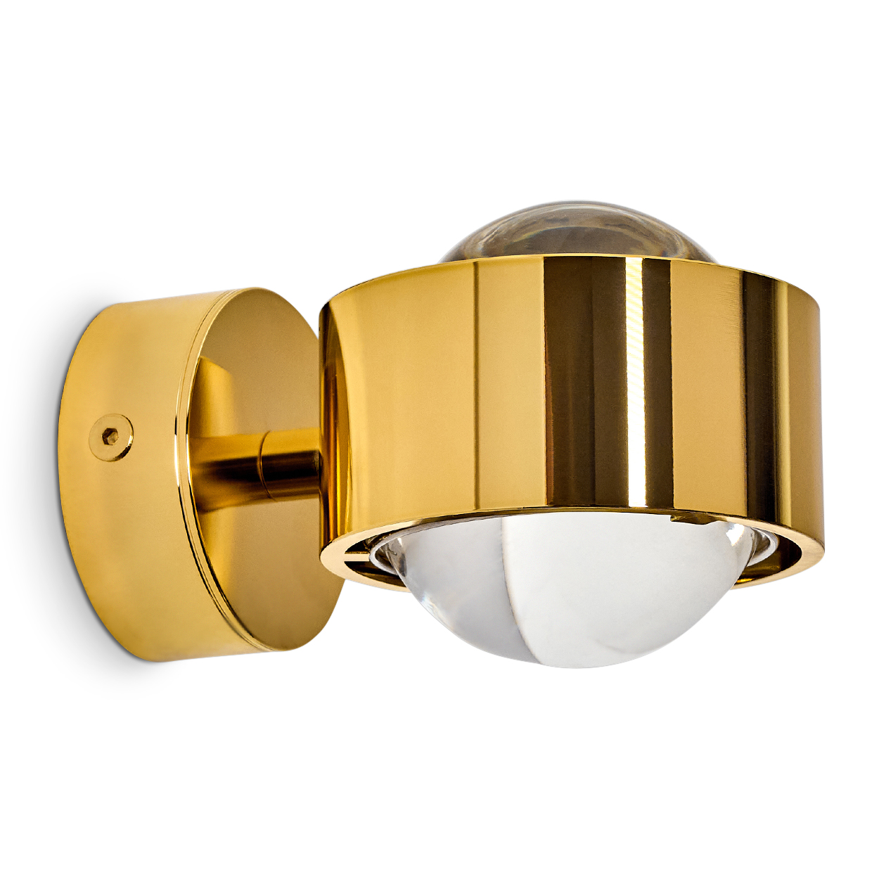 Eine goldene Wandlampe mit einer kugelförmigen Glühbirne. Sie hat einen runden Sockel und einen zylindrischen Schirm, alles in glänzendem Gold.