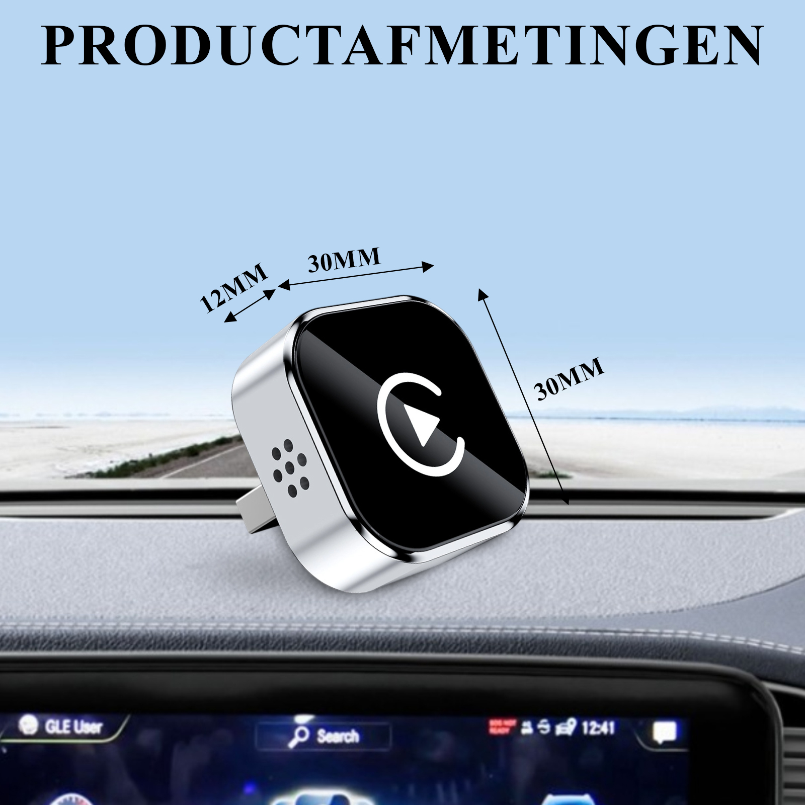 Autointerieur mit Abspielsymbol-Gerät. Abmessungen werden angezeigt. Hintergrund ist eine Straße mit blauem Himmel.