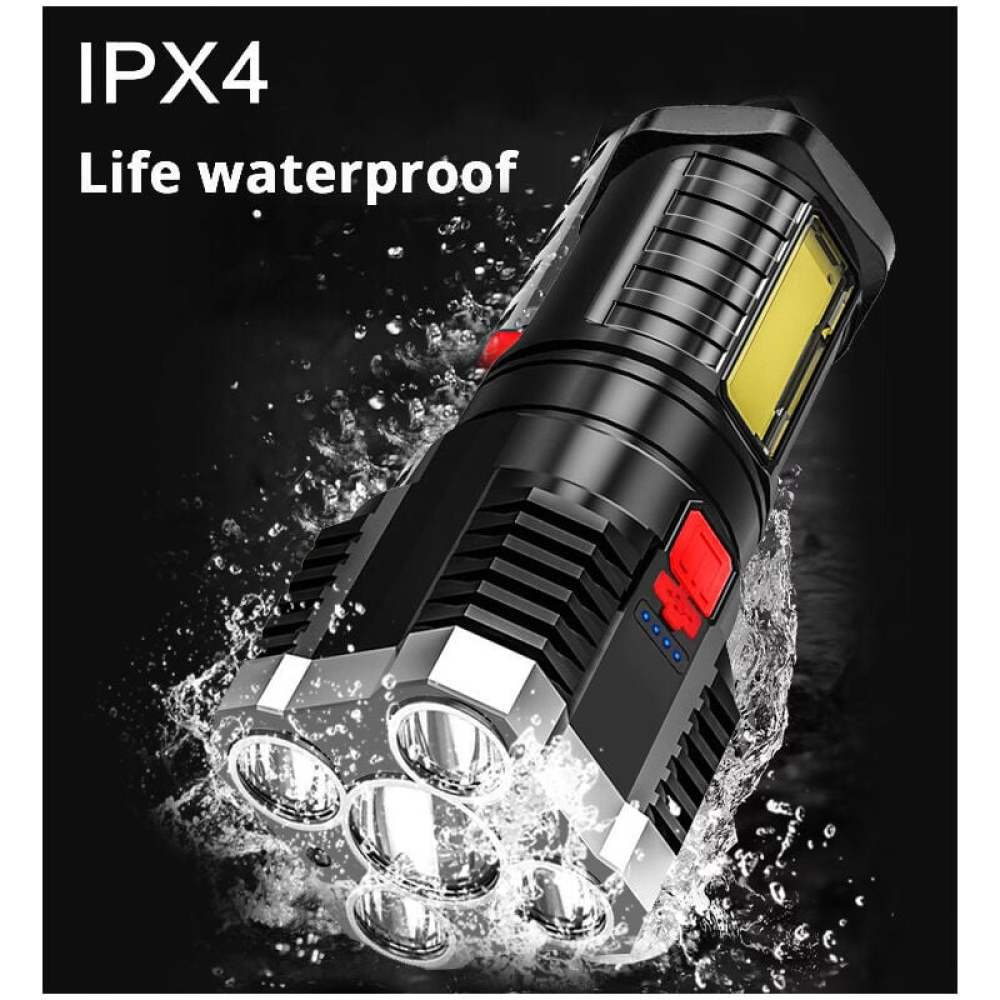 Eine schwarze Taschenlampe mit weißem Licht ist von Wassertropfen umgeben, mit den Worten 'IPX4 Life waterproof' oben.