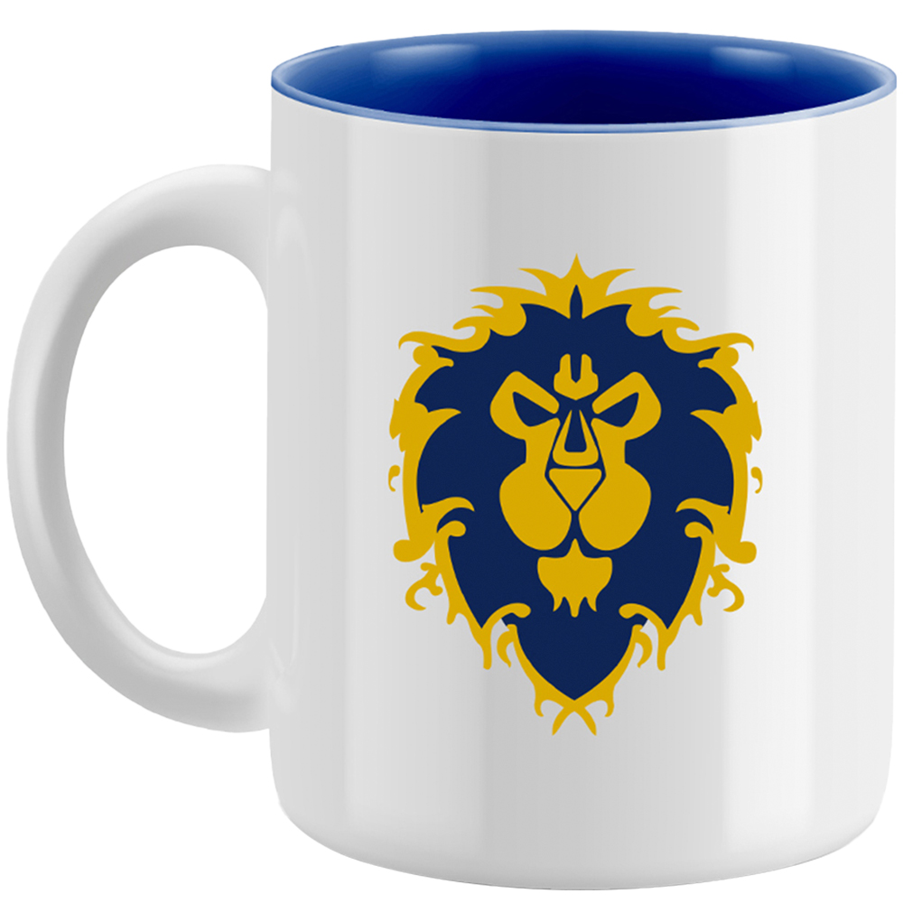 Tazza bianca con interno e manico blu. Presenta uno stemma di leone dorato e blu. Lo sfondo è bianco.