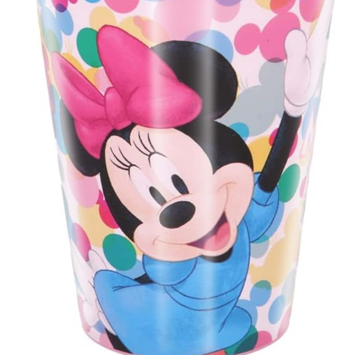 Minnie Maus auf einem Becher. Sie trägt eine rosa Schleife, ein blaues Kleid und weiße Handschuhe. Der Becher hat bunte Punkte.