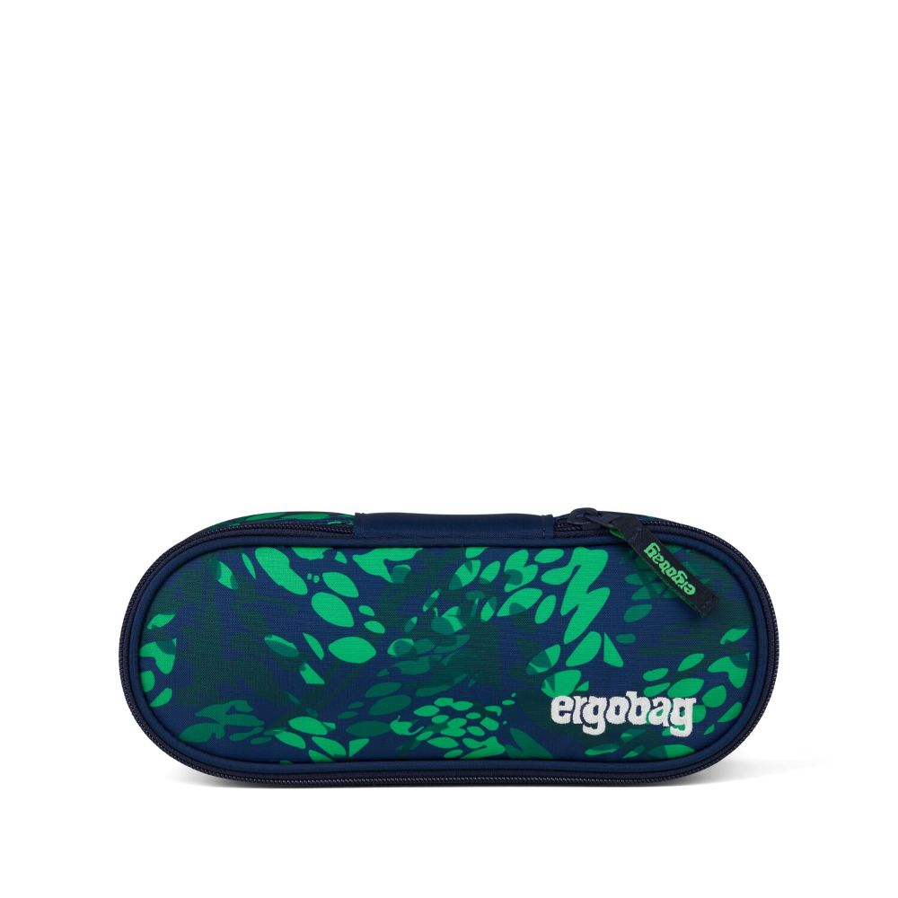 Ein Federmäppchen mit blauem und grünem Blättermuster. Es hat einen marineblauen Reißverschluss und das Logo 'ergobag'.