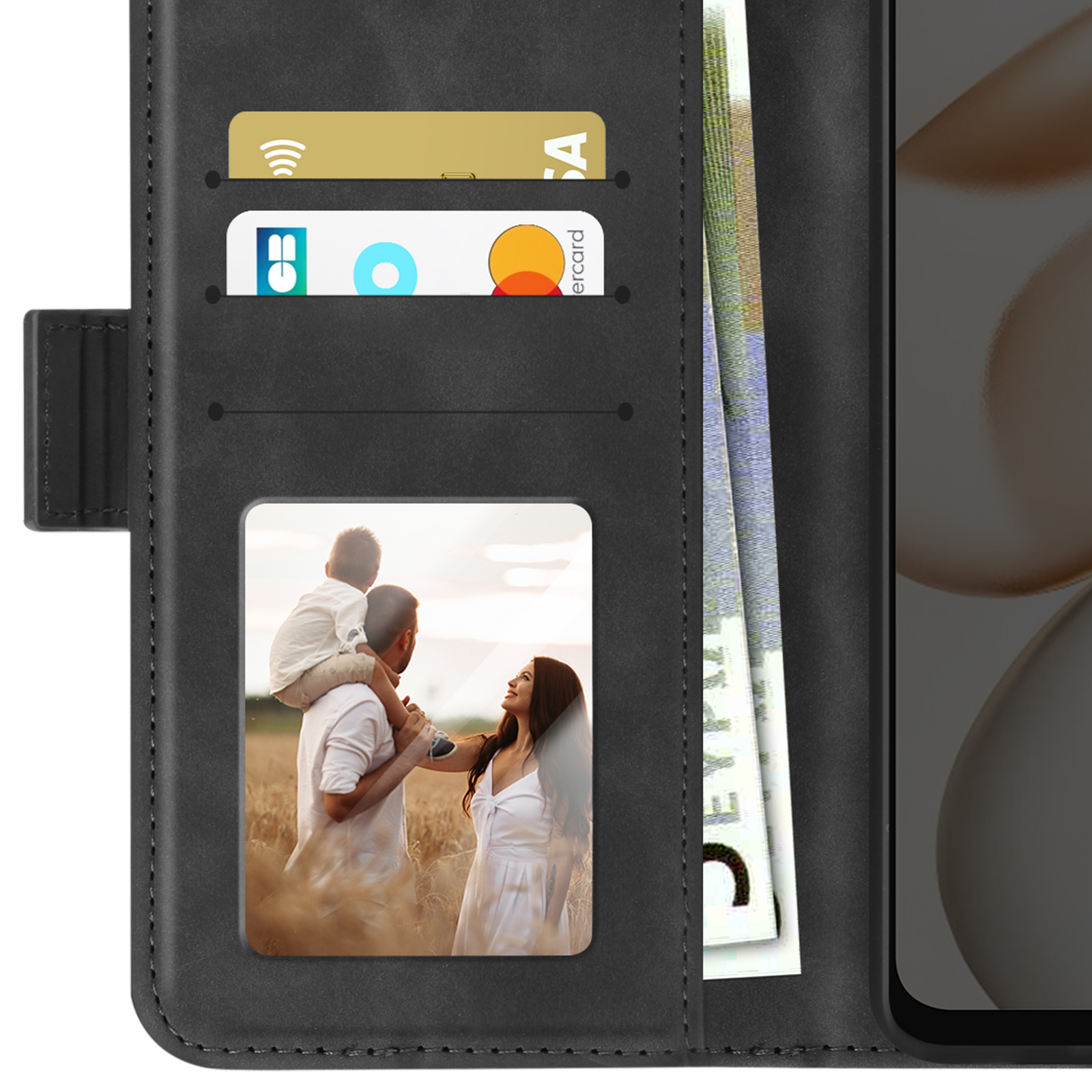 Eine schwarze Handytasche mit Familienfoto, Karten und Geld.