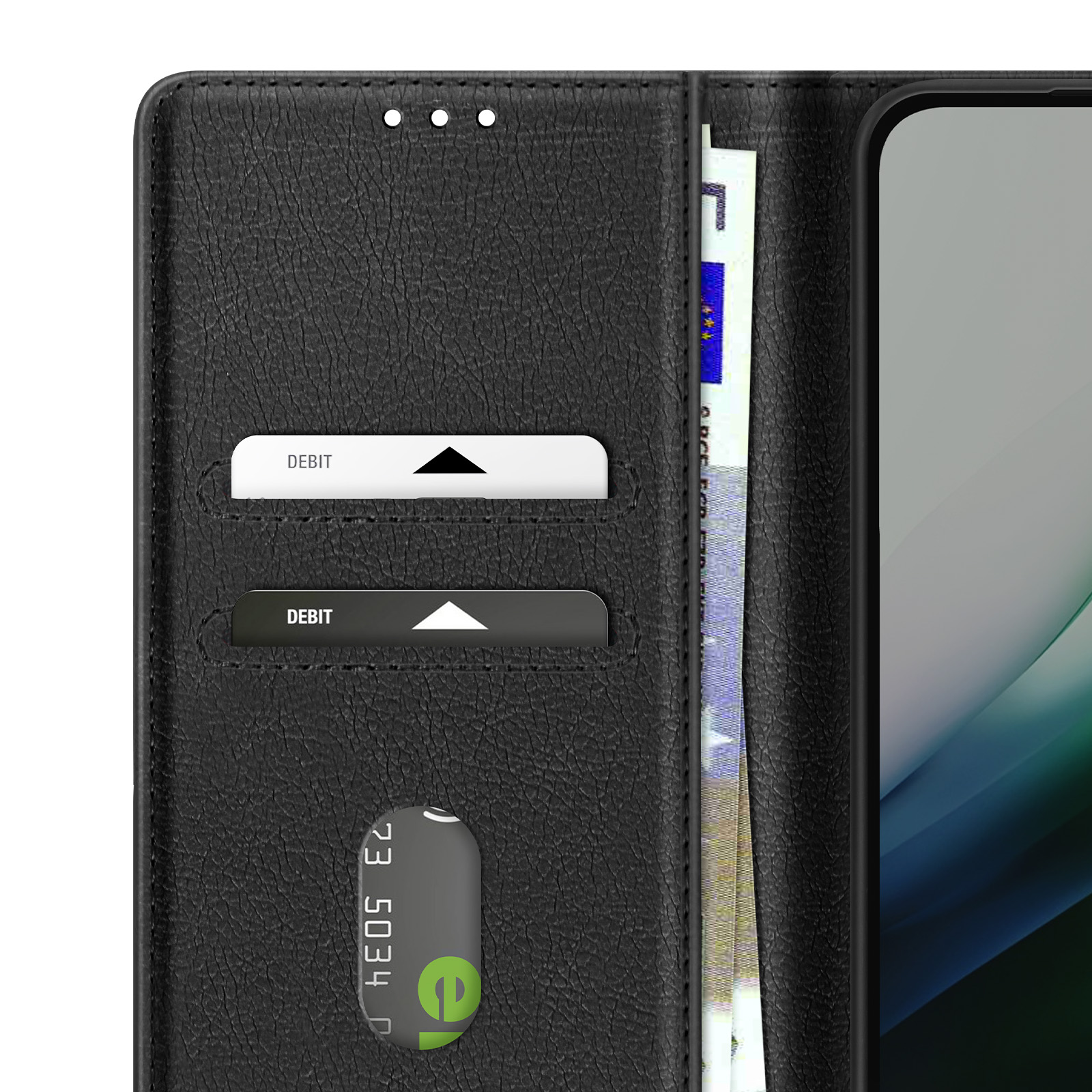 Portafoglio nero con scomparti per carte di debito e un telefono. Banconota in euro visibile. Anche una carta di credito è visibile.