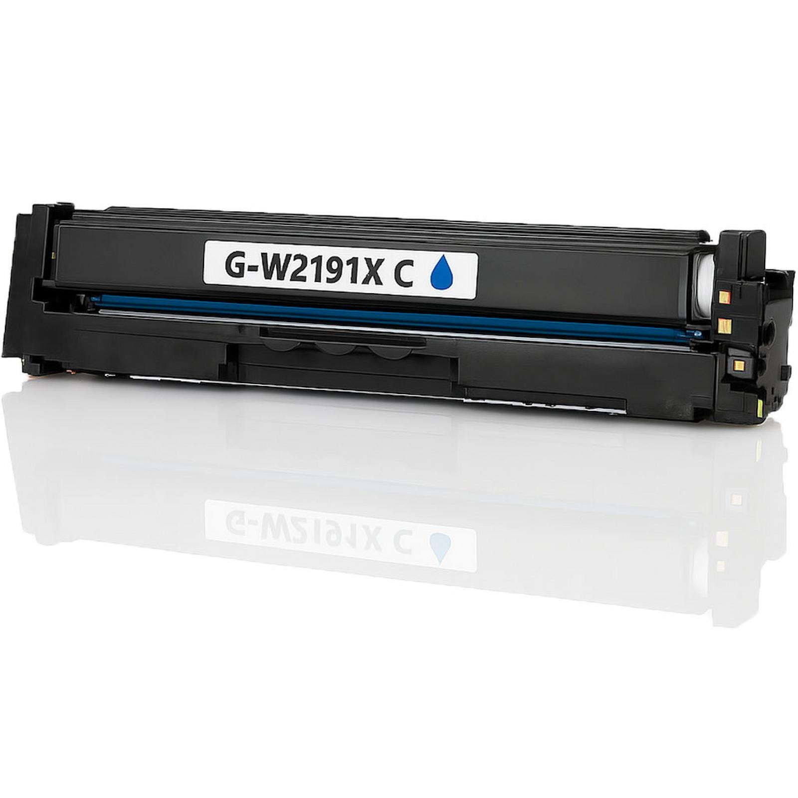 Eine schwarze Tonerkartusche mit blauem Streifen. Sie trägt den Text "G-W2191X C". Die Reflexion der Kartusche ist sichtbar.