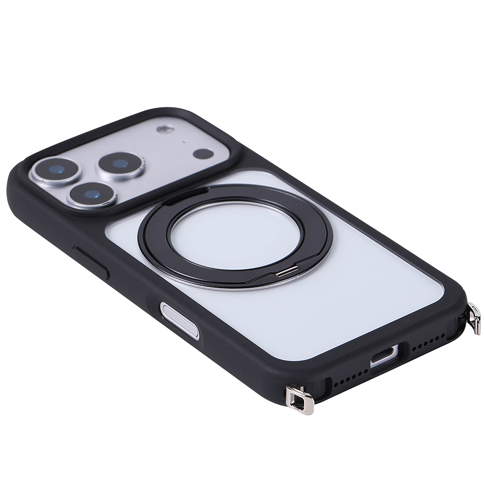 Manyetik halkalı ve şeffaf arka yüzü olan siyah bir iPhone kılıfı. Telefonda üç kamera merceği var. Bir kayış bağlantısı görülebilir.