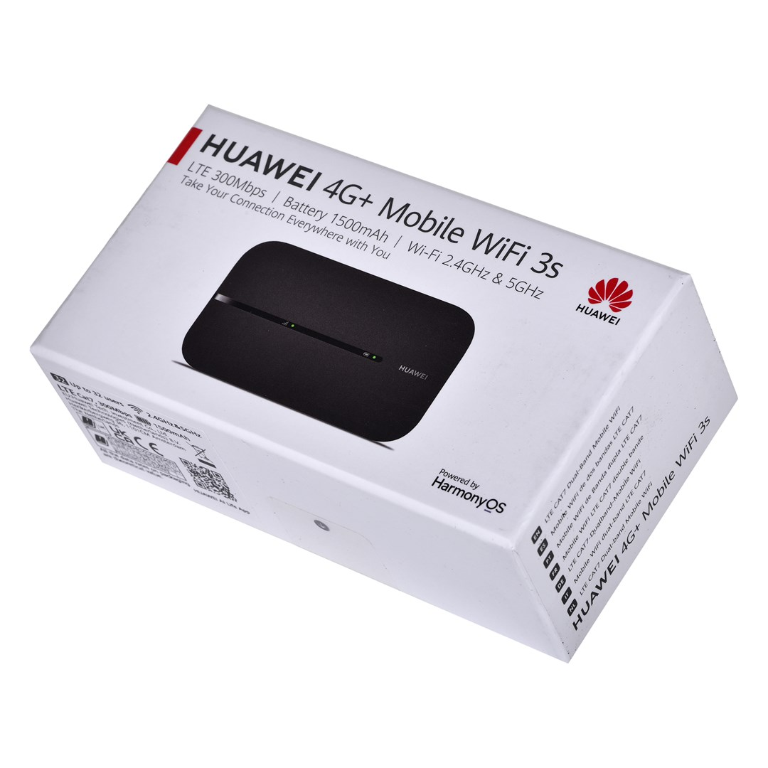 Białe pudełko z Huawei 4G+ Mobile WiFi 3s. Pudełko ma na sobie czarny router.