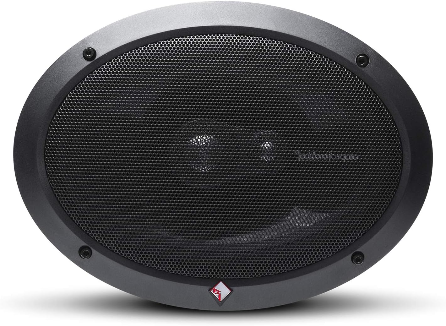 Ovale Autolautsprecher mit schwarzem Mesh-Cover. Es hat einen grauen Rahmen und das Rockford Fosgate-Logo.
