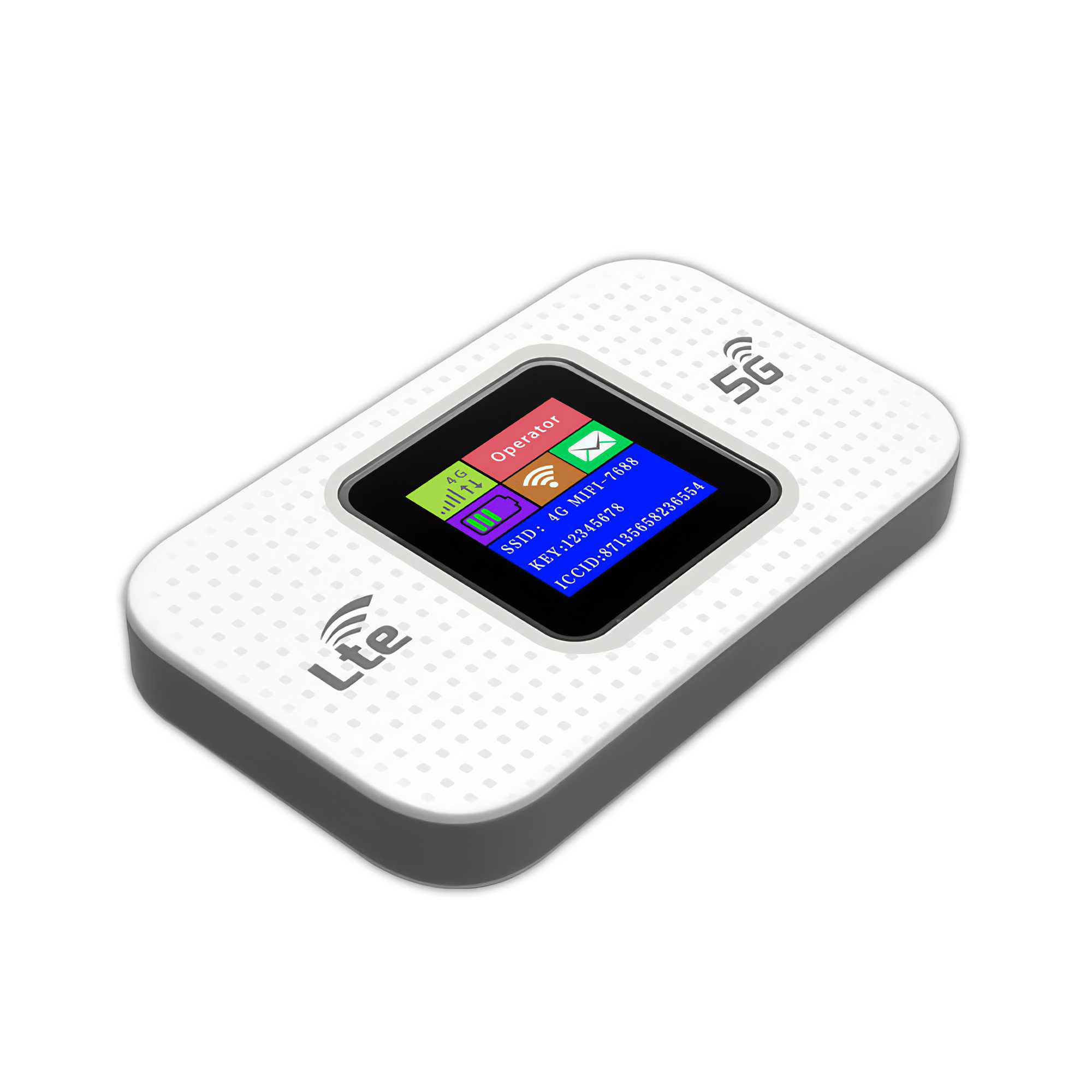 Ein weißes und graues Pocket-WLAN-Gerät liegt auf weißem Hintergrund. Es hat einen Bildschirm, der Netzwerkinformationen anzeigt.