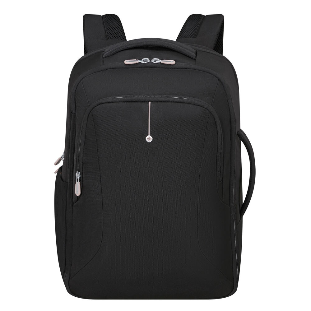 Ein schwarzer Rucksack mit mehreren Fächern, Griffen und Schultergurten, auf weißem Hintergrund.
