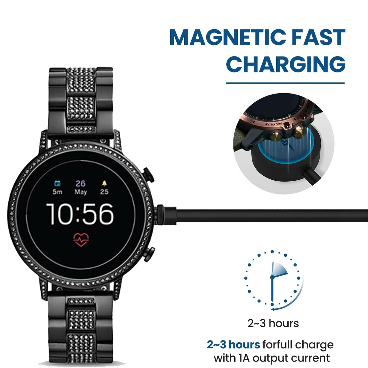 Eine schwarze Smartwatch lädt. Der Bildschirm zeigt Uhrzeit, Datum und Herzfrequenz. Sie ist mit einer Ladestation verbunden.