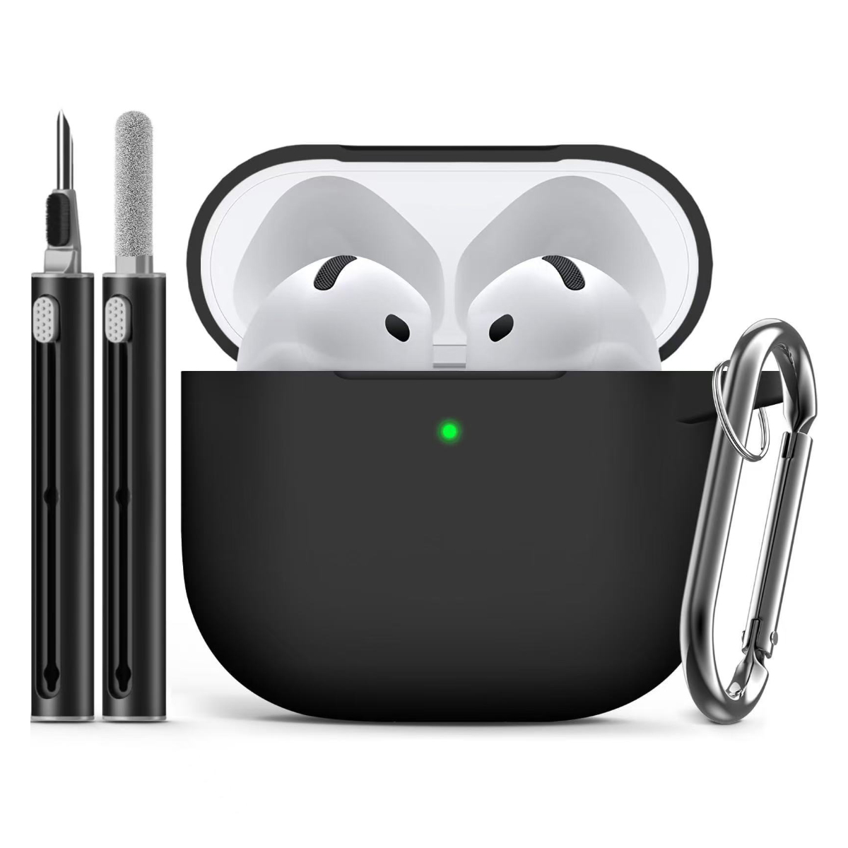 Schwarzes AirPods-Etui mit weißen Ohrhörern. Reinigungswerkzeuge links und ein silberner Karabiner rechts. Grünes Licht.