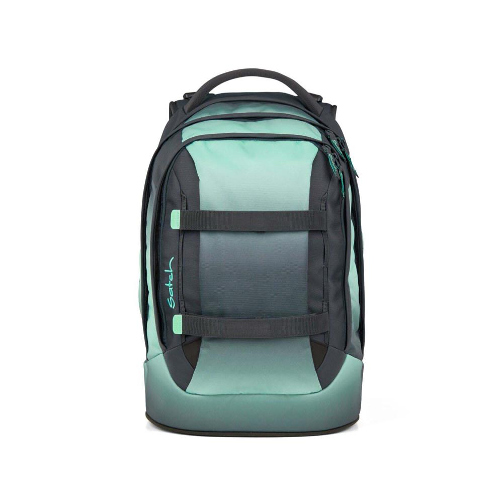 Ein zweifarbiger Rucksack. Oben mintgrün, unten grau. Er hat einen Griff und Träger. Der Markenname ist seitlich sichtbar.